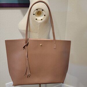 Taupe Laptop/Work Paper CarryAll Bag. New! Very Cute and Easy! Faux Leather.